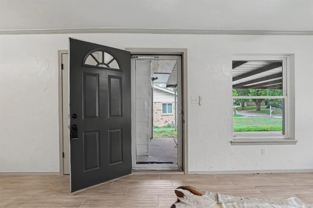 Photo 3 — Address unavailable, Edmond, OK 73013