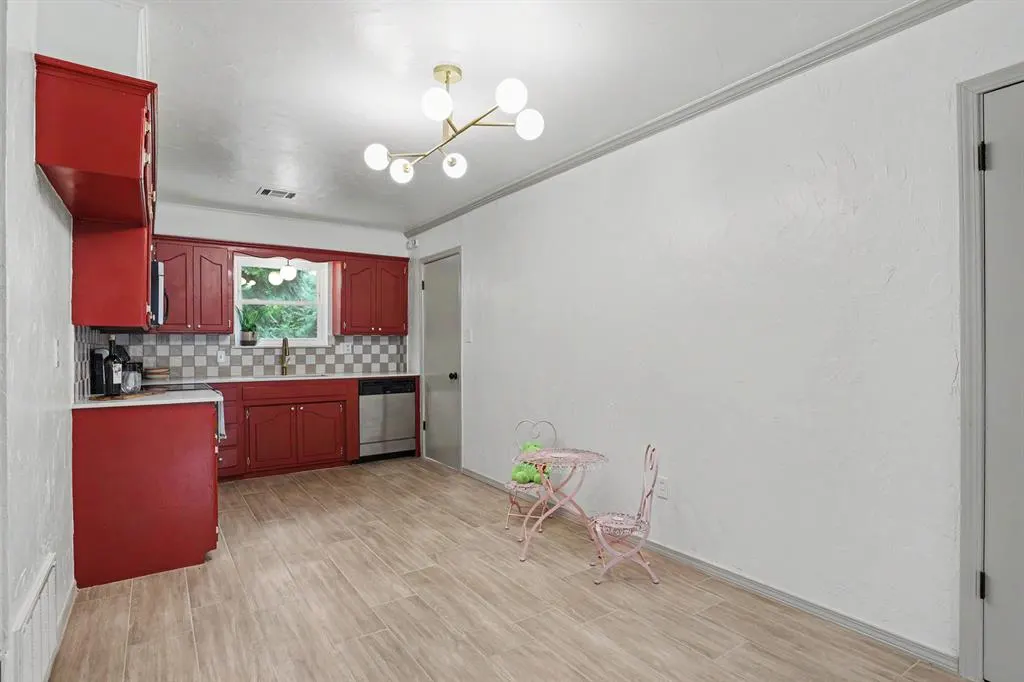 Photo 7 — Address unavailable, Edmond, OK 73013