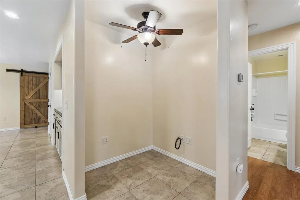 Photo 6 — 313 E Clegern Avenue, Edmond, OK 73034