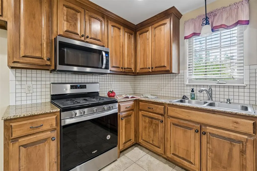 Photo 8 — 313 E Clegern Avenue, Edmond, OK 73034
