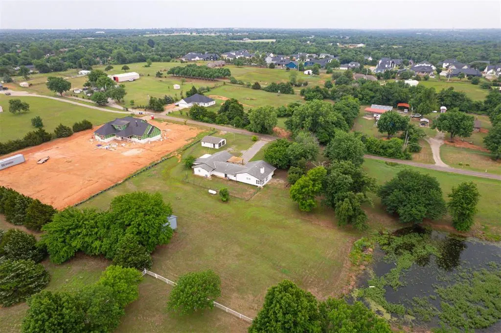 Photo 49 — 511 Highland Hills Drive, Edmond, OK 73034