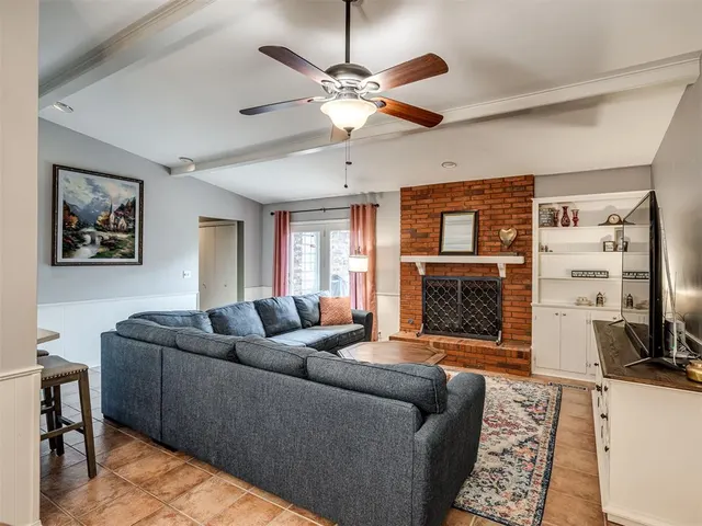 Photo 5 — 4328 NW 56th Street, Oklahoma City, OK 73112