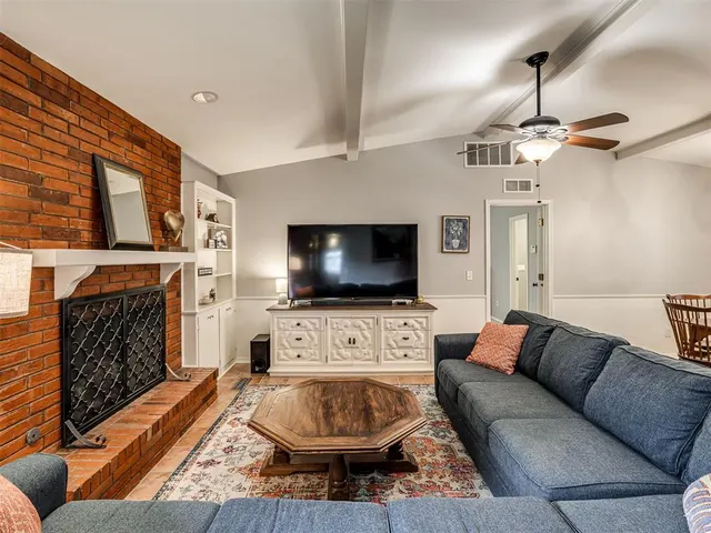 Photo 6 — 4328 NW 56th Street, Oklahoma City, OK 73112