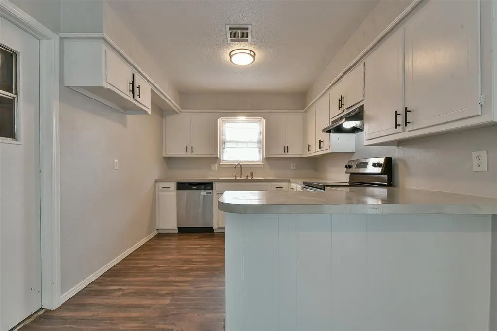 Photo 8 — 1209 SW 78th Terrace, Oklahoma City, OK 73139