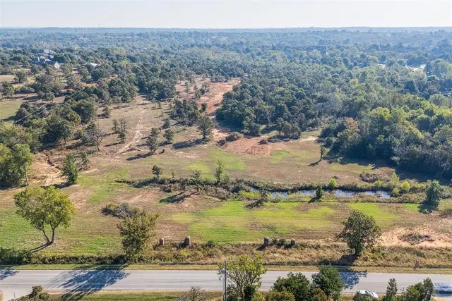 Photo 8 — 000 Henney Road, Choctaw, OK 73020