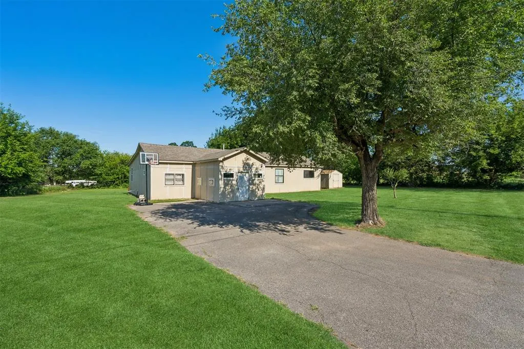 Front exterior — 5817 Jericho, Spencer, OK 73084
