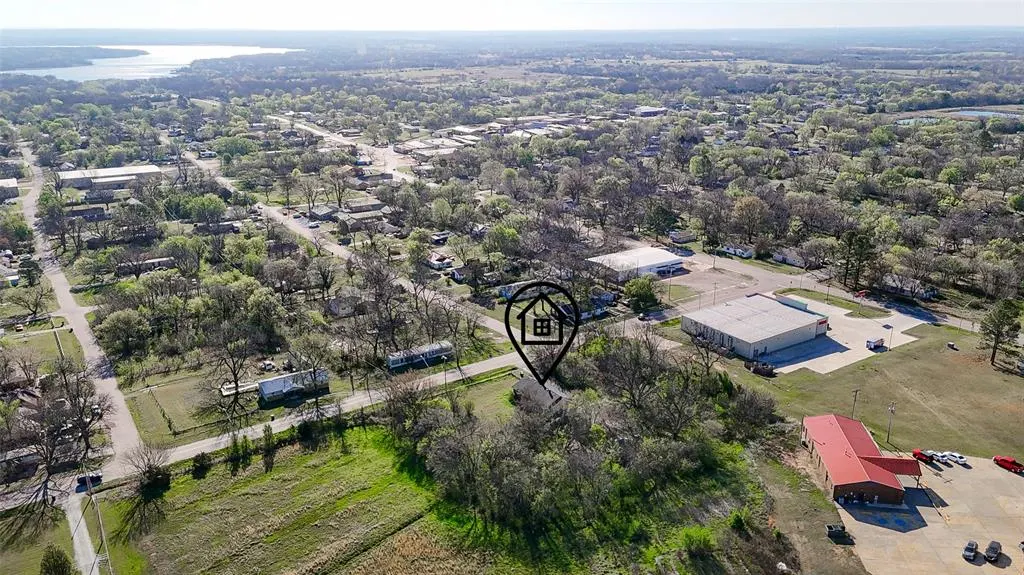 Photo 11 — 501 N West Street, Konawa, OK 74849