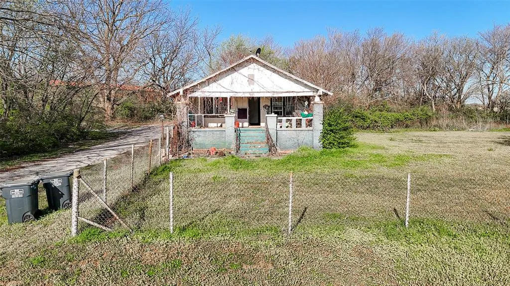Photo 16 — 501 N West Street, Konawa, OK 74849