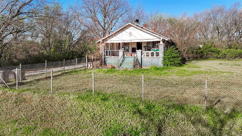 Photo 41 — 501 N West Street, Konawa, OK 74849