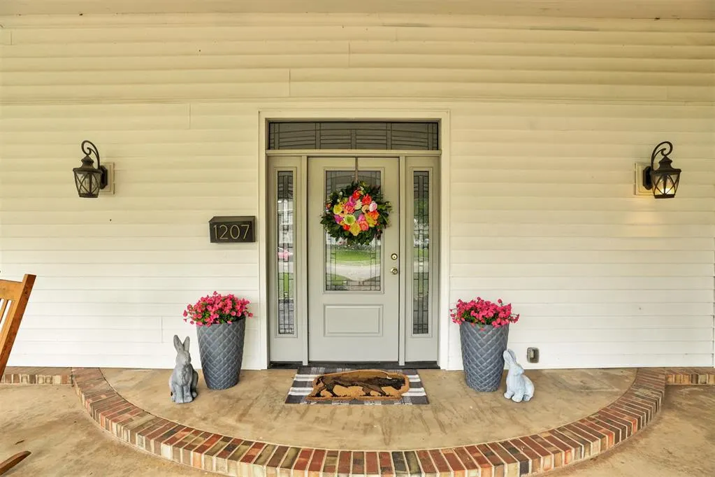 Photo 5 — 1207 N Broadway Avenue, Shawnee, OK 74801