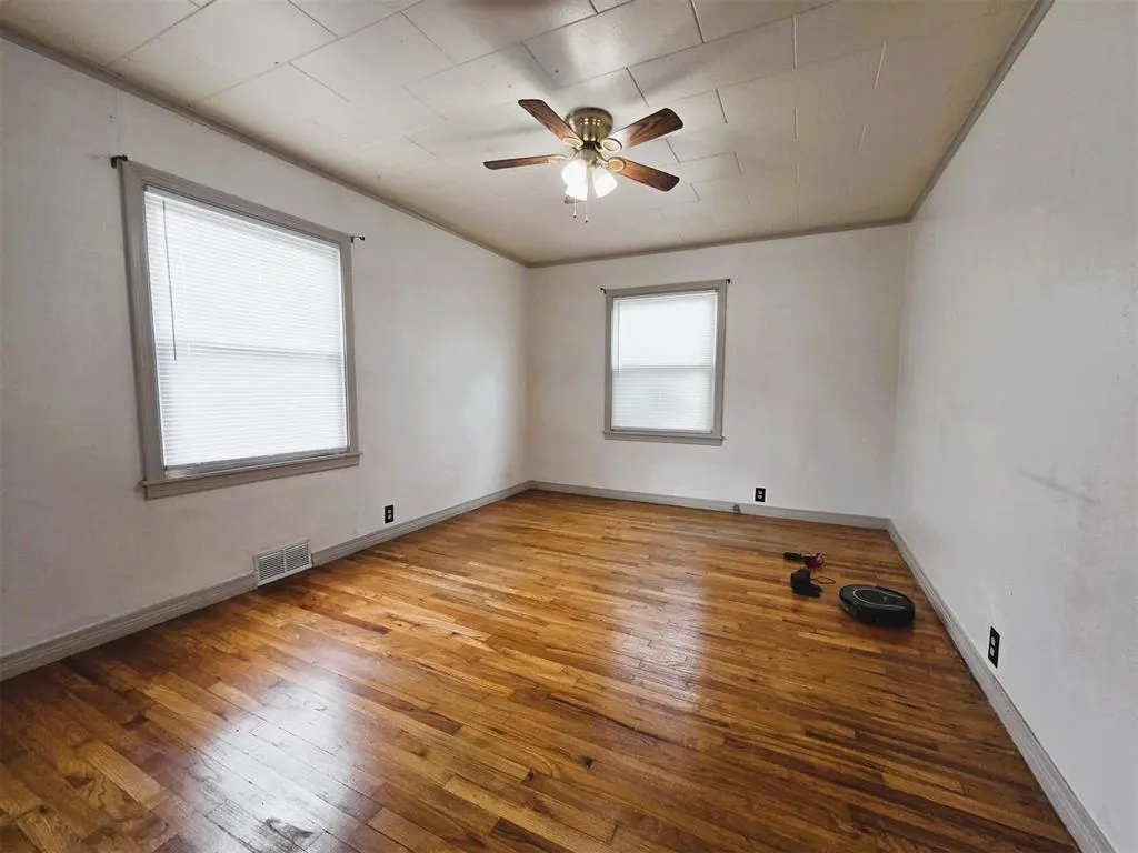 Photo 19 — 523 E Arlington Avenue, Weatherford, OK 73096