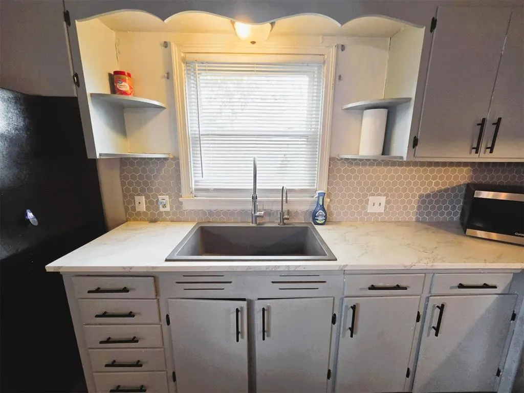 Photo 18 — 523 E Arlington Avenue, Weatherford, OK 73096