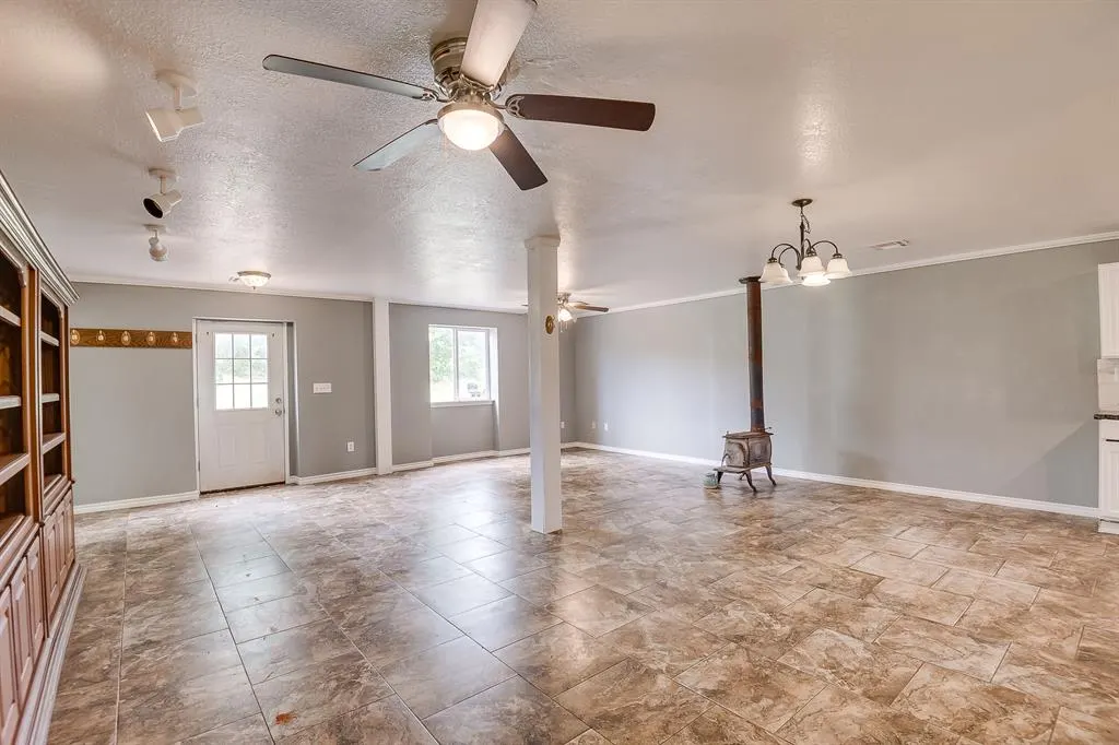 Photo 3 — 331743 E 1020 Road, Harrah, OK 73045