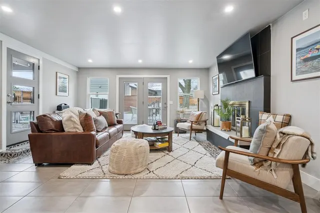 Photo 8 — 902 Wilson Street, Norman, OK 73072
