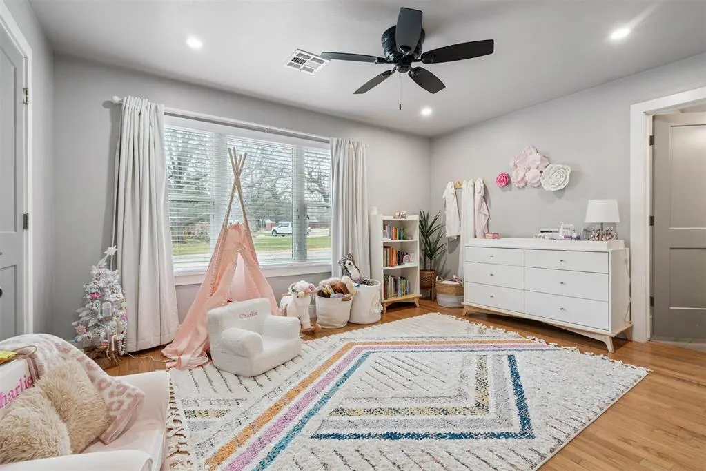 Photo 21 — 902 Wilson Street, Norman, OK 73072