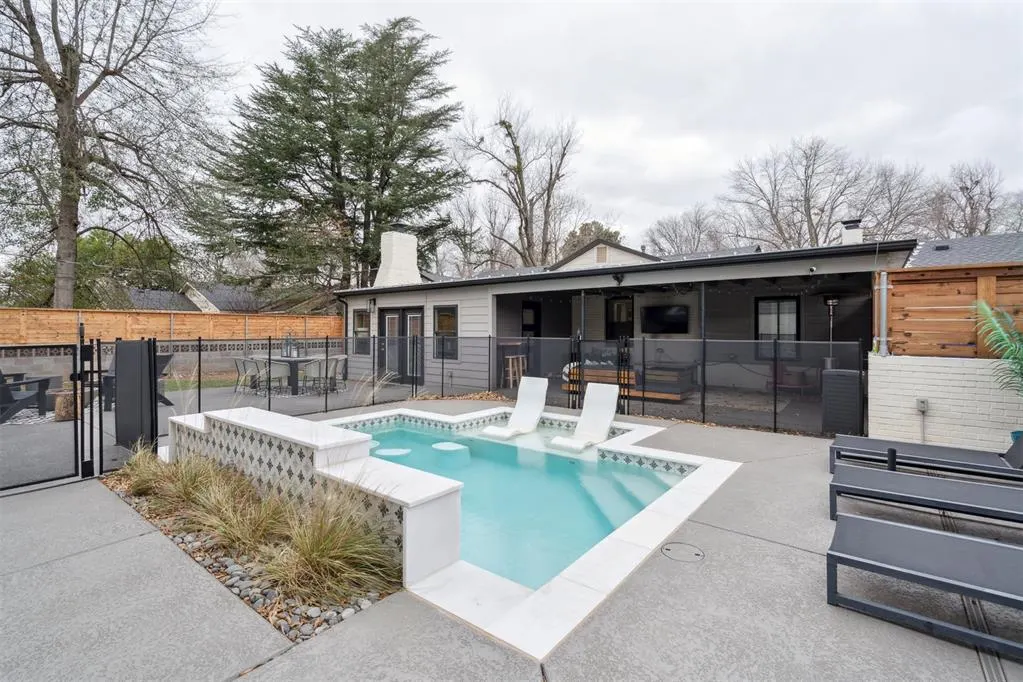 Photo 37 — 902 Wilson Street, Norman, OK 73072