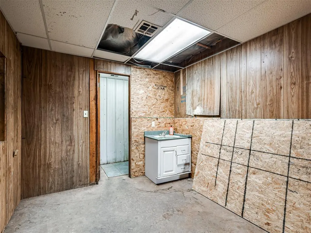 Photo 8 — 22514 N 2930 Road, Kingfisher, OK 73750