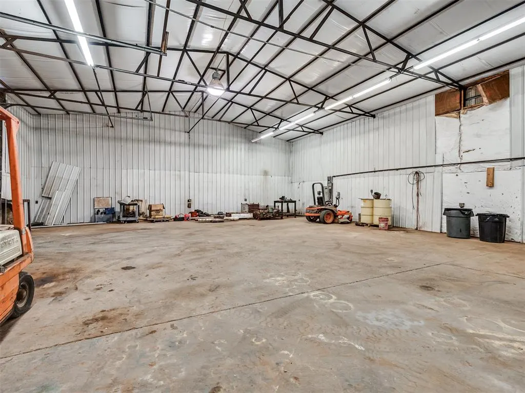 Photo 10 — 22514 N 2930 Road, Kingfisher, OK 73750