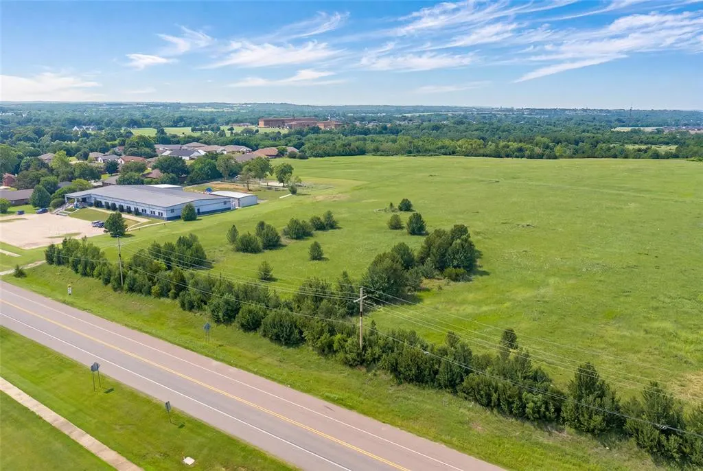 Photo 11 — 122 E Richmond Road, Stillwater, OK 74075