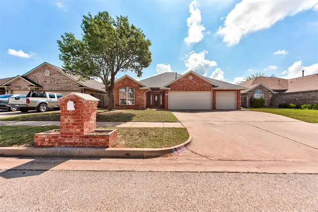 Front exterior — 9216 Lakecrest Drive, Oklahoma City, OK 73159