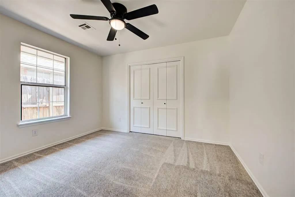 Photo 37 — 9216 Lakecrest Drive, Oklahoma City, OK 73159