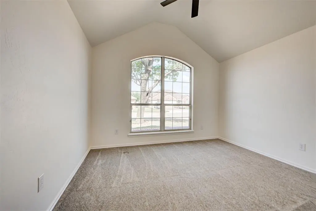 Photo 42 — 9216 Lakecrest Drive, Oklahoma City, OK 73159
