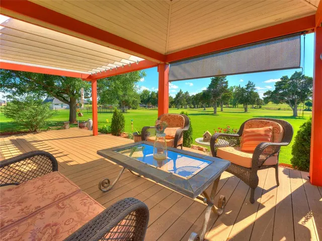 Photo 4 — 1725 Cedar Valley Manor, Guthrie, OK 73044