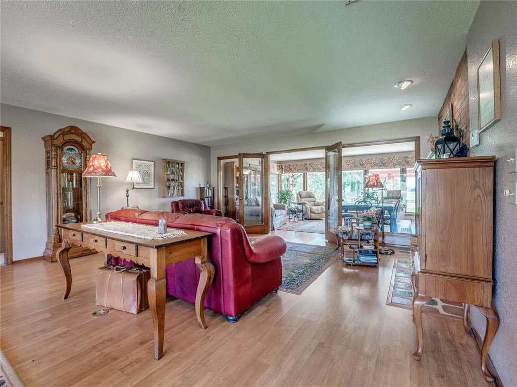 Photo 15 — 1725 Cedar Valley Manor, Guthrie, OK 73044