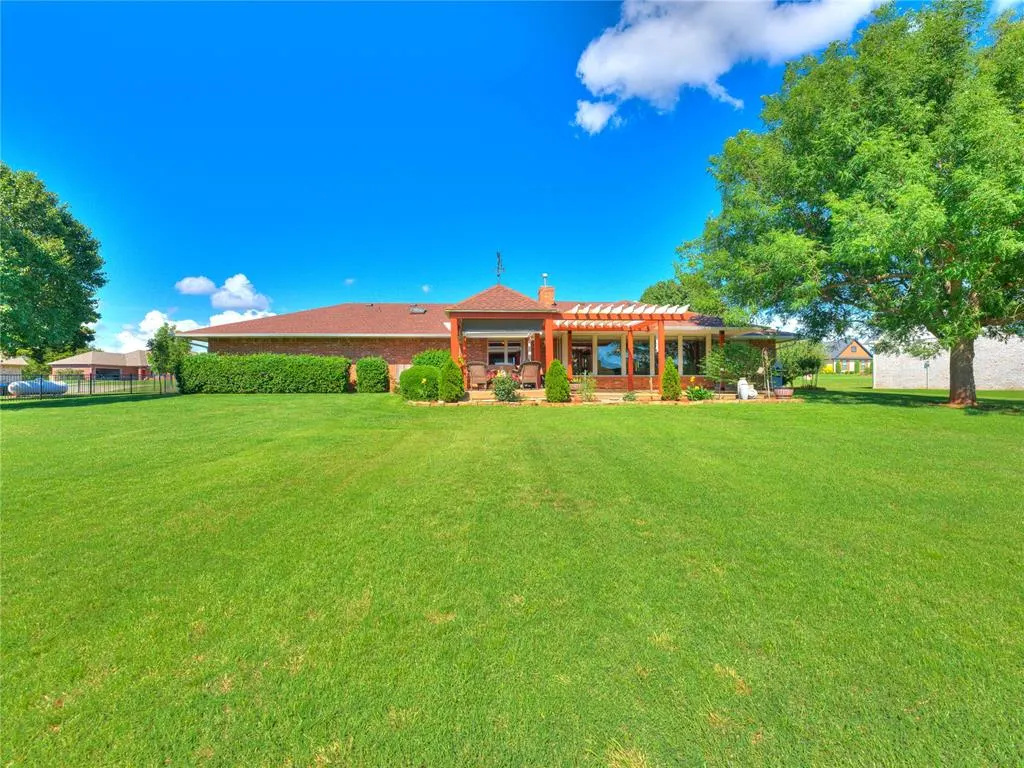 Photo 42 — 1725 Cedar Valley Manor, Guthrie, OK 73044