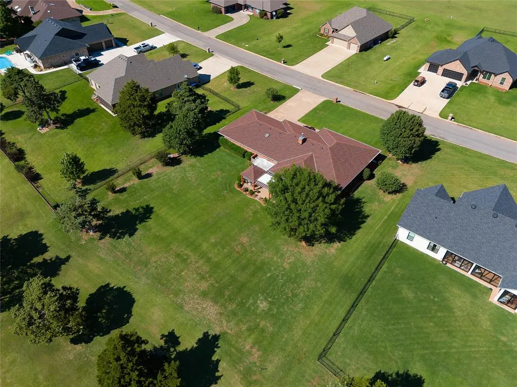 Photo 45 — 1725 Cedar Valley Manor, Guthrie, OK 73044