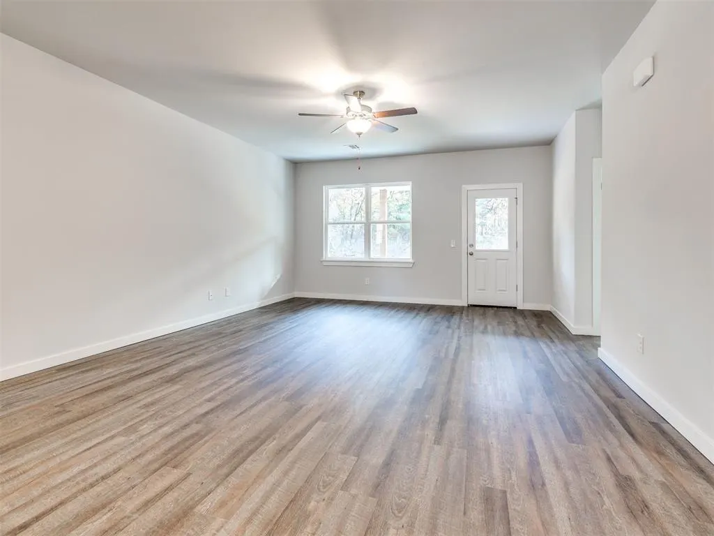 Photo 6 — 884 Stella Trail, Guthrie, OK 73044