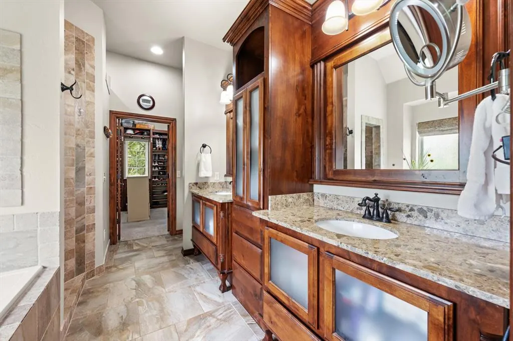 Photo 19 — 3812 Newburg Drive, Choctaw, OK 73020