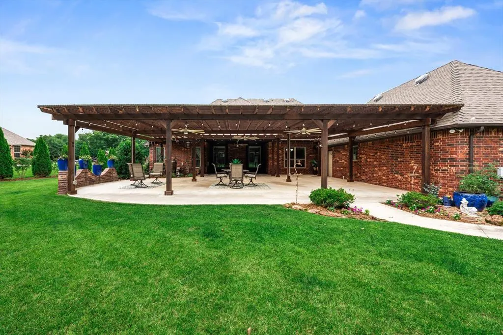 Photo 33 — 3812 Newburg Drive, Choctaw, OK 73020