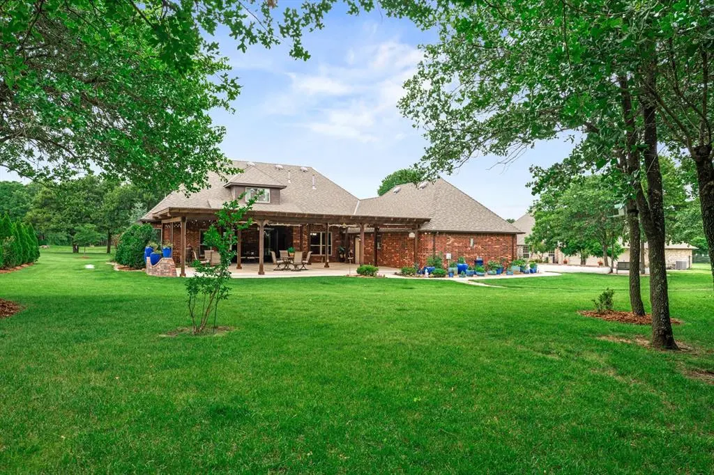 Photo 36 — 3812 Newburg Drive, Choctaw, OK 73020