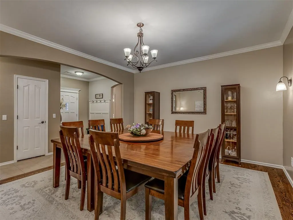 Photo 8 — 1372 Skyline Boulevard, Edmond, OK 73025