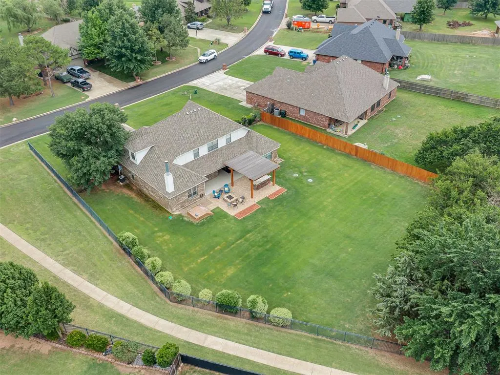 Photo 39 — 1372 Skyline Boulevard, Edmond, OK 73025