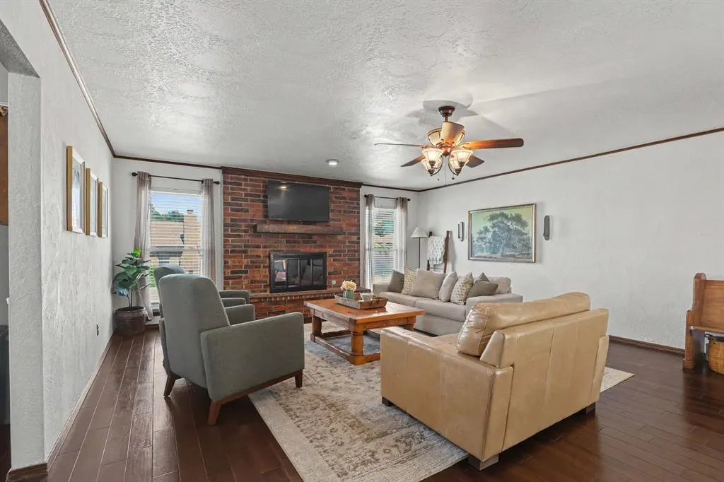 Photo 5 — 2824 Smiling Hill Boulevard, Edmond, OK 73013