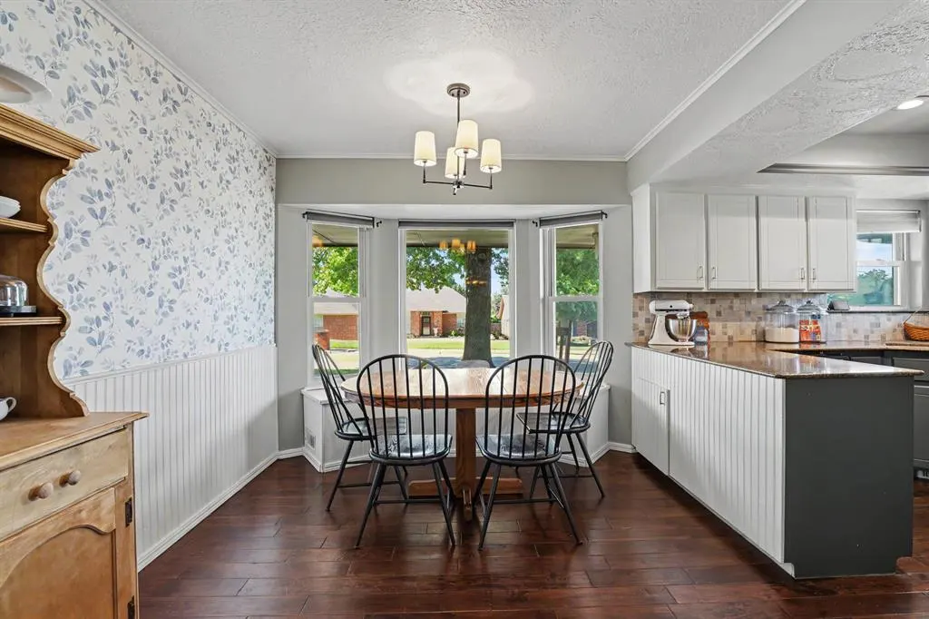 Photo 11 — 2824 Smiling Hill Boulevard, Edmond, OK 73013