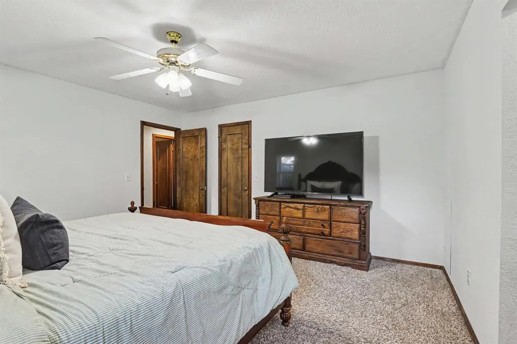 Photo 13 — 2824 Smiling Hill Boulevard, Edmond, OK 73013