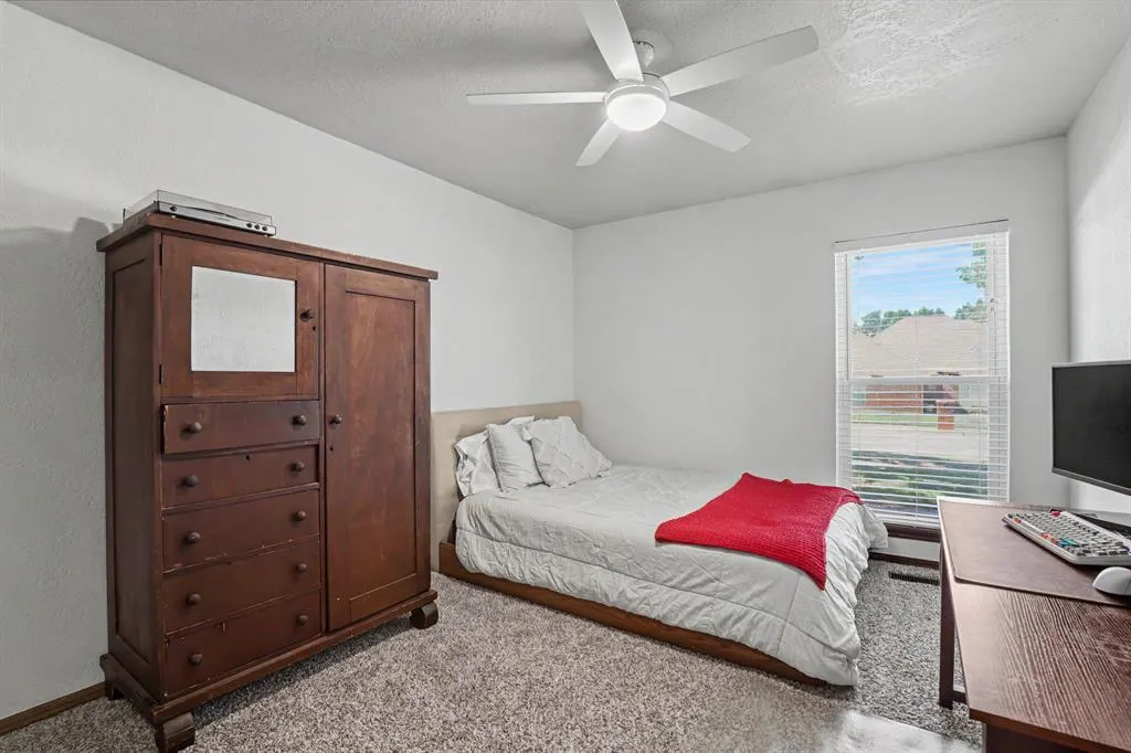 Photo 23 — 2824 Smiling Hill Boulevard, Edmond, OK 73013