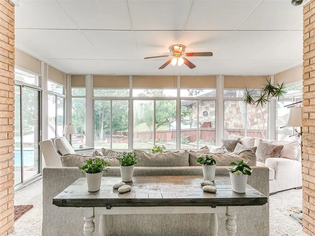 Photo 8 — 10208 Westlake Drive, Oklahoma City, OK 73162