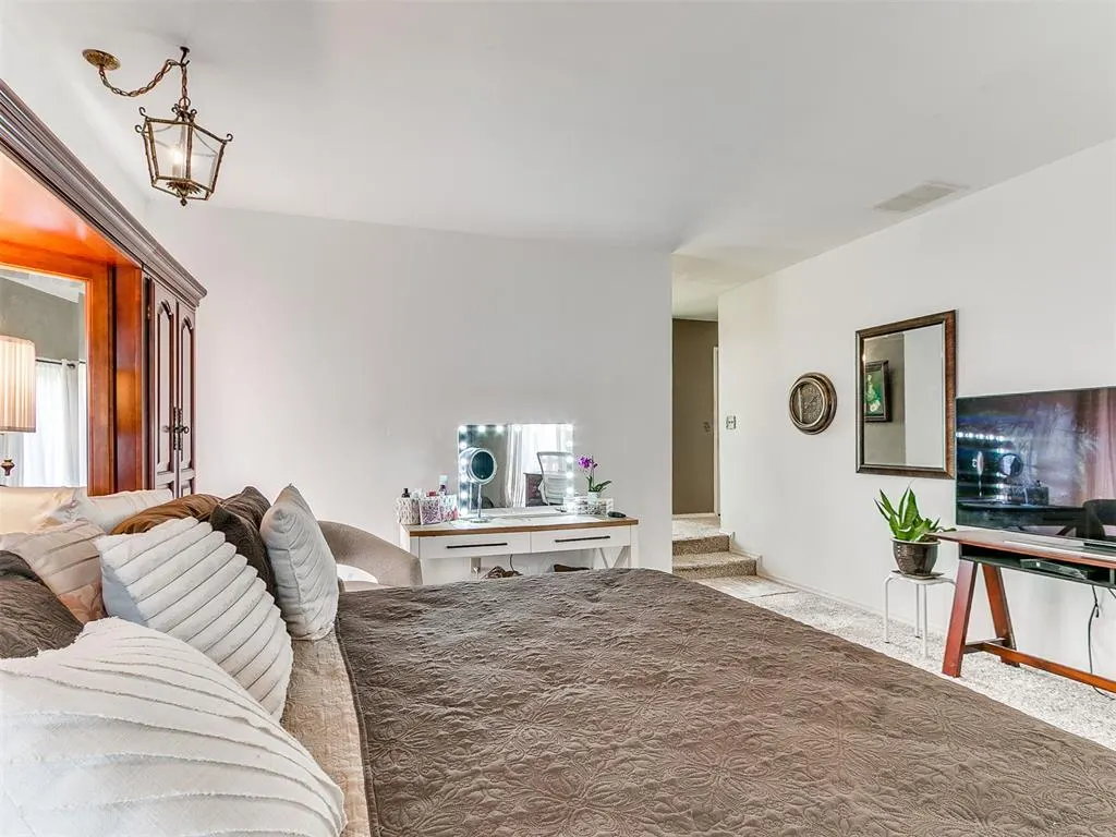 Photo 26 — 10208 Westlake Drive, Oklahoma City, OK 73162