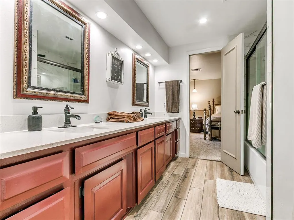 Photo 36 — 10208 Westlake Drive, Oklahoma City, OK 73162