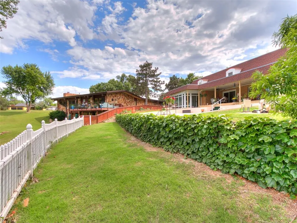 Photo 45 — 10208 Westlake Drive, Oklahoma City, OK 73162