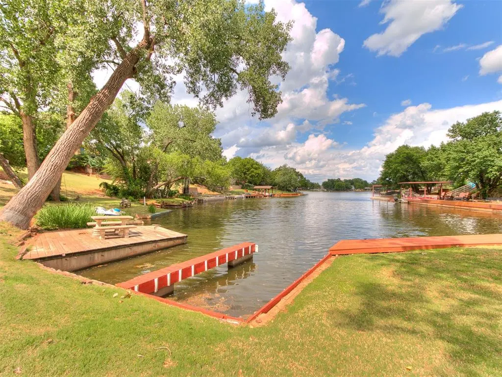 Photo 46 — 10208 Westlake Drive, Oklahoma City, OK 73162
