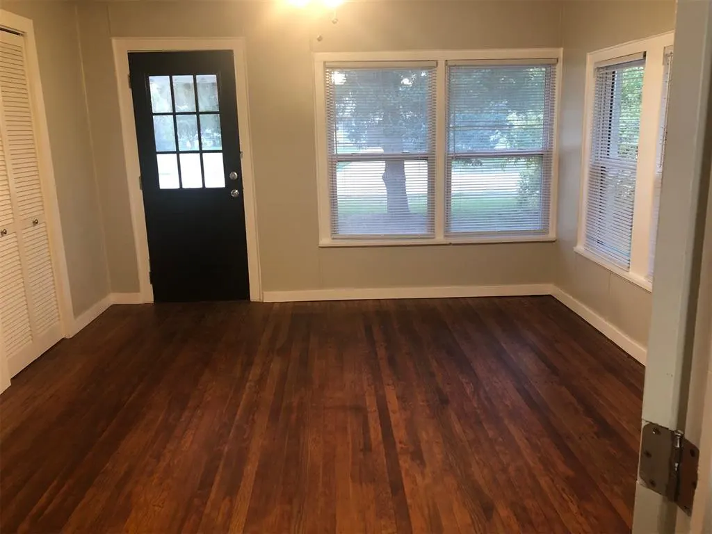 Photo 2 — 600 N Broadway Street, Edmond, OK 73034