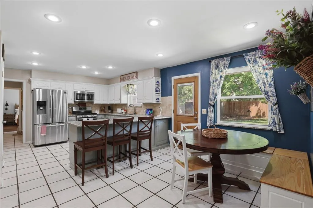 Photo 13 — 616 N Falcon Way, Mustang, OK 73064