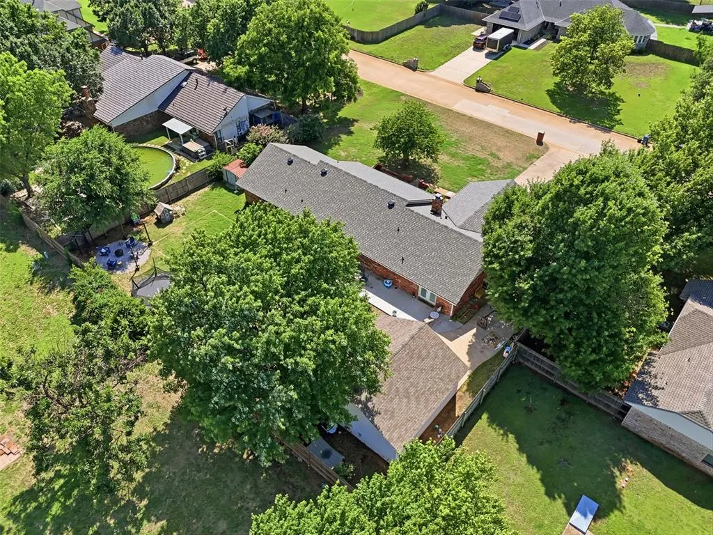 Photo 38 — 616 N Falcon Way, Mustang, OK 73064