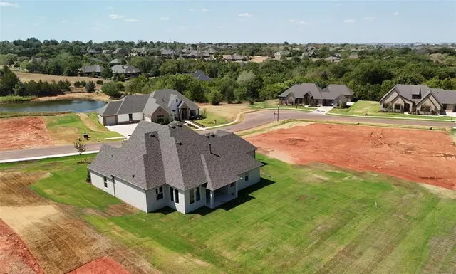 Photo 4 — 1809 Meadowview Drive, Norman, OK 73071