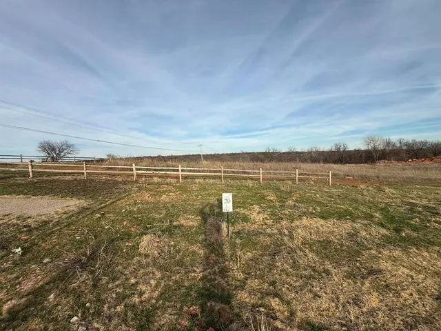 Photo 3 — 12216 Wild Meadow Lane, Edmond, OK 73013